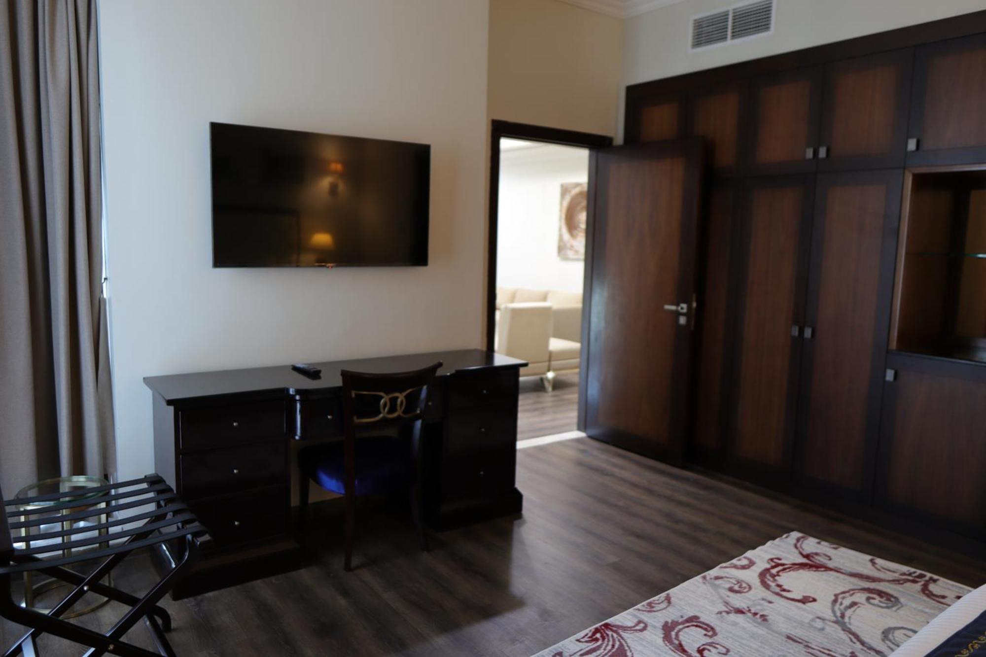 Seven Seas Hotel Дубай Экстерьер фото